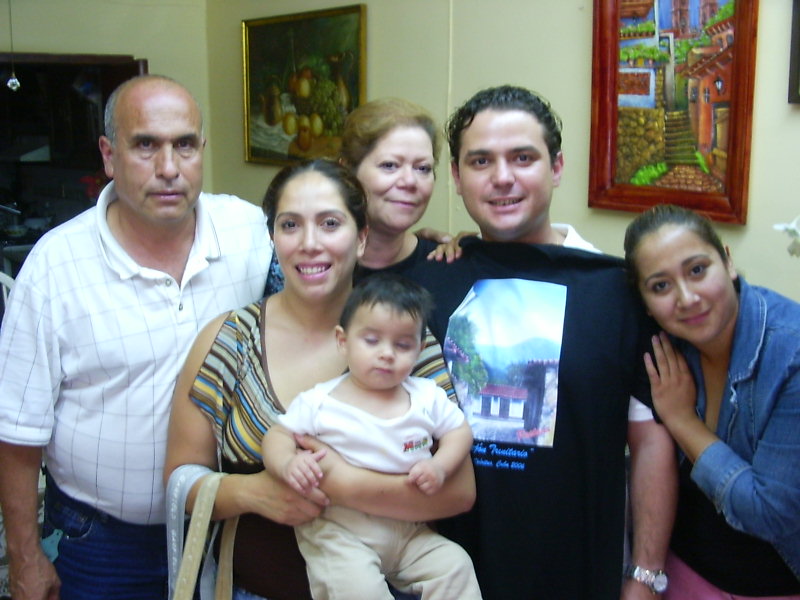 familialimon1.jpg